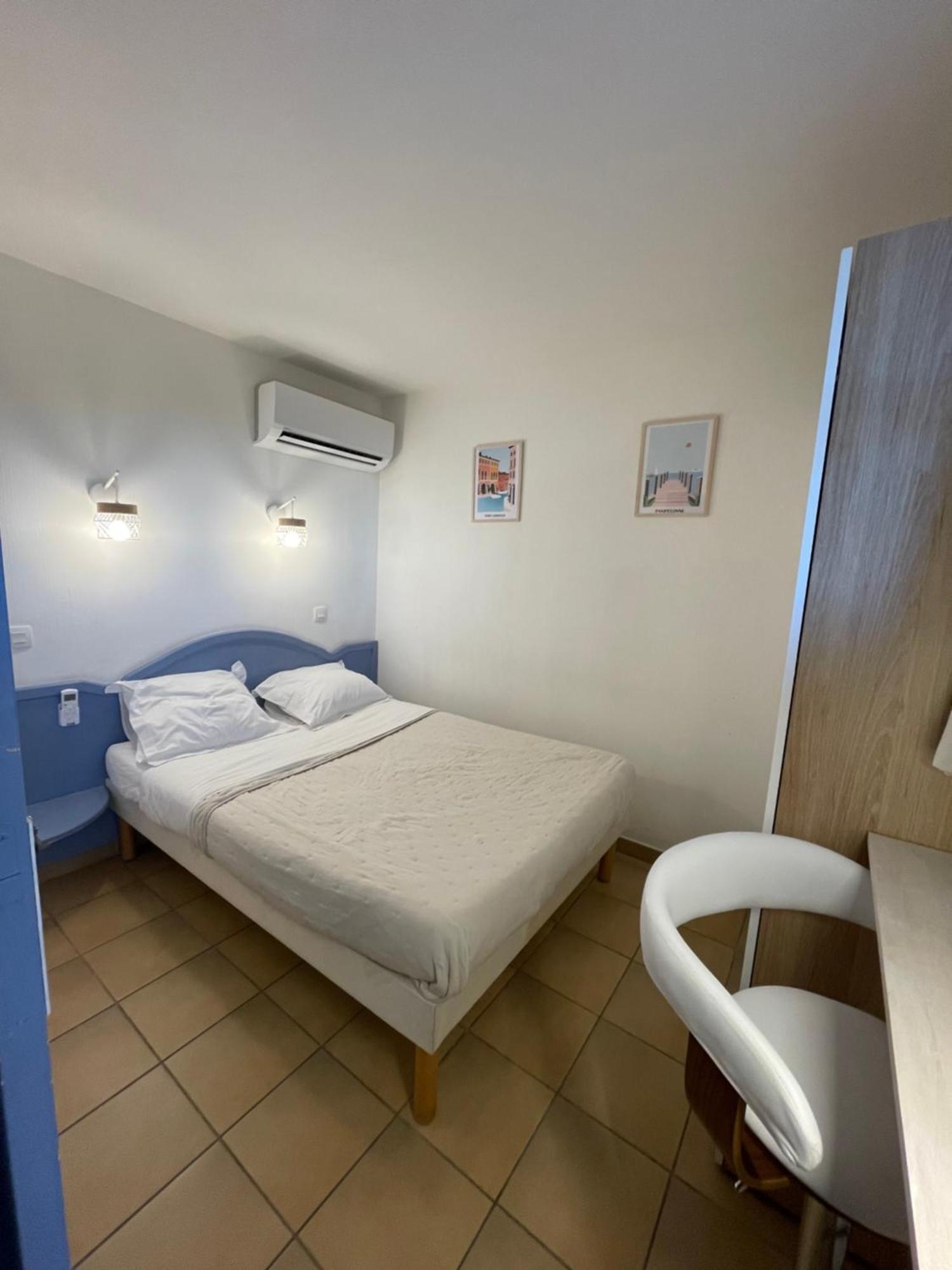 Charmant Appartement Village Restanques De Saint Tropez Grimaud Bagian luar foto