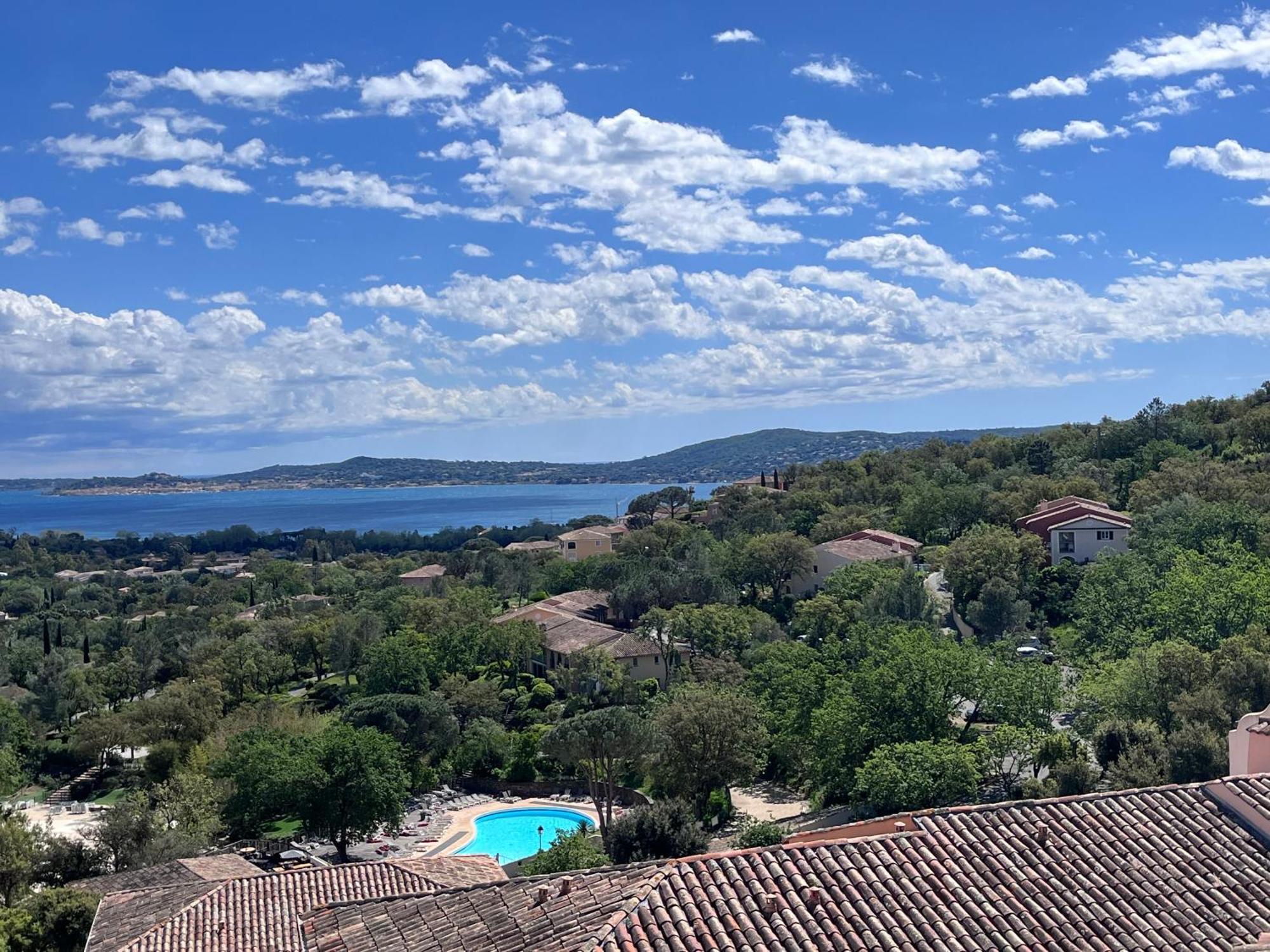 Charmant Appartement Village Restanques De Saint Tropez Grimaud Bagian luar foto